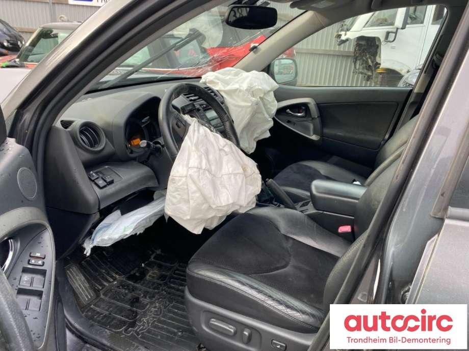 Toyota RAV4 2009-2013 (Type III, Fase 2) , Motorkode: 2AD-FTV, Girkassekode: 3030042200