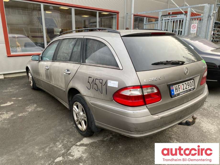 Mercedes E-Klasse 2002-2006 (Fase 1) (W211) (W211), Motorkode: OM642.921, Girkassekode: 722.689