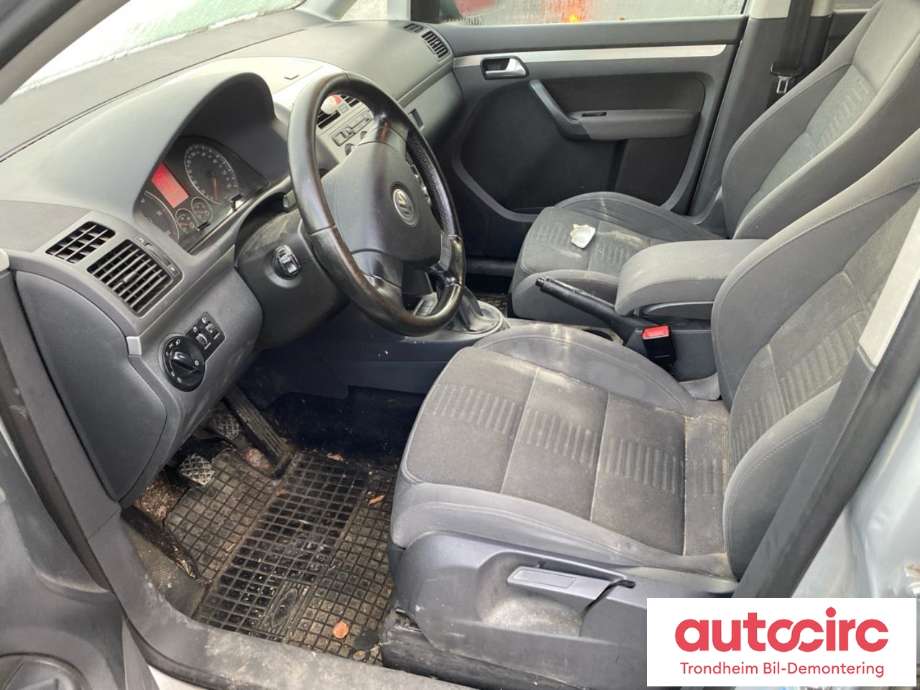 VW Touran 2007-2010 (Type I, Fase 2) , Motorkode: BLS, Girkassekode: KXD
