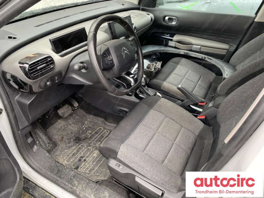 Citroën C4, Cactus 2018-2021 (Fase 2) , Motorkode: HNZ, Girkassekode: 9807418780