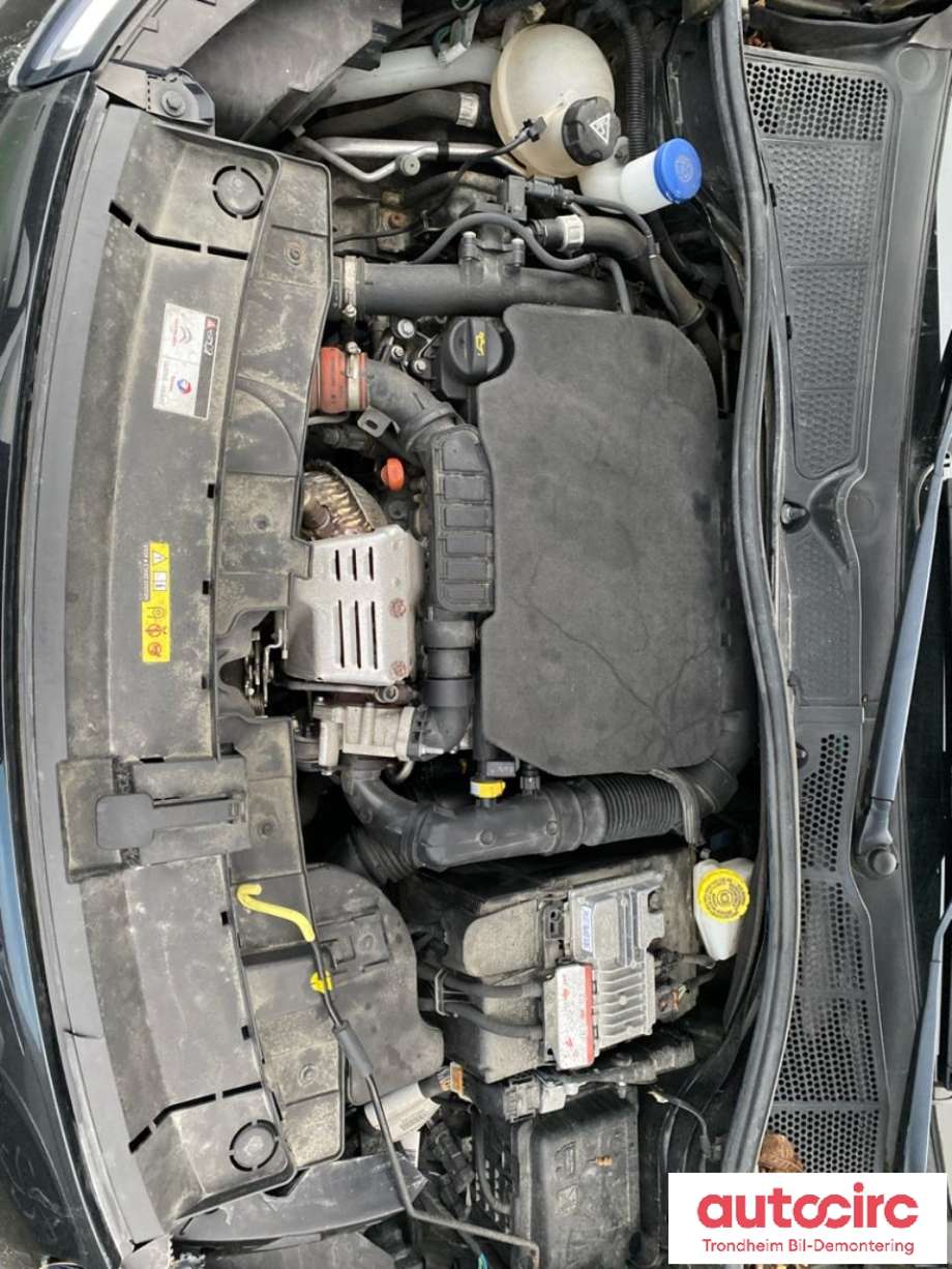 Citroën C4, Cactus 2014-2017 (Fase 1) , Motorkode: HNZ, Girkassekode: 1612444380