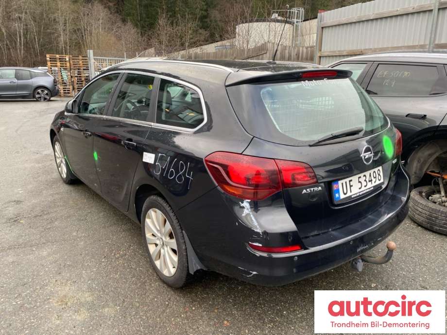 Opel Astra J 2010-2015 , Motorkode: LPV A17DTJ, Girkassekode: MZ4