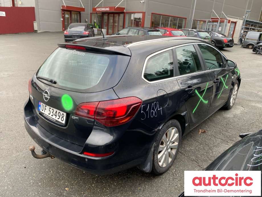 Opel Astra J 2010-2015 , Motorkode: LPV A17DTJ, Girkassekode: MZ4