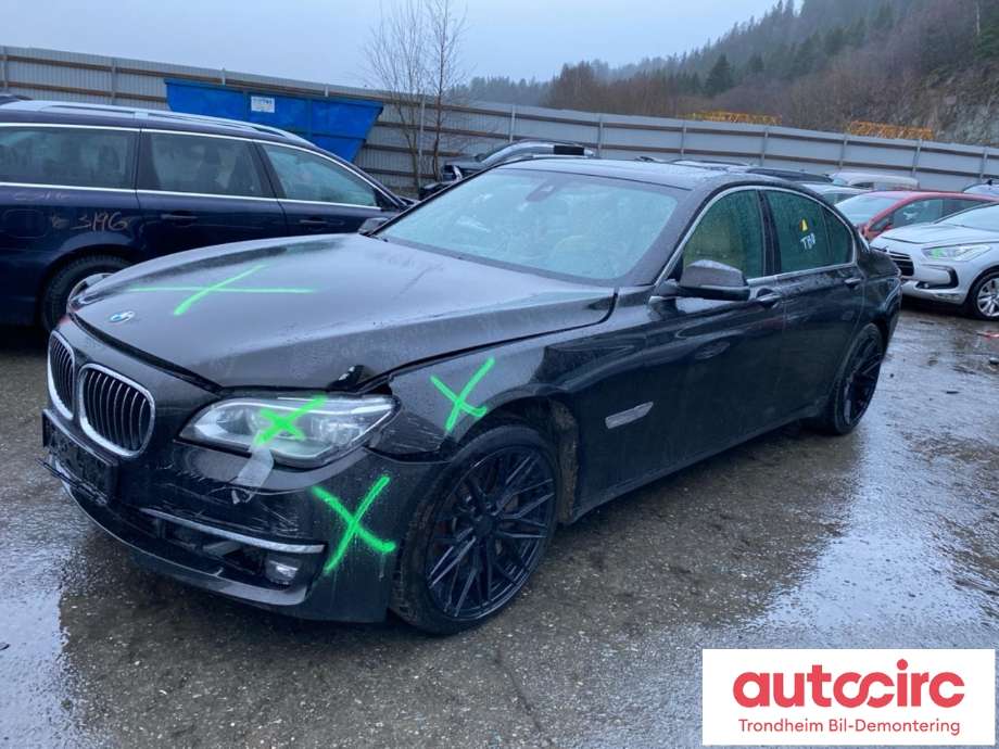 BMW 7-Serie 2009-2015 (F01/F02/F03/F04) (F01/F02/F03/F04), Motorkode: N57-D30A, Girkassekode: GA8HP70Z
