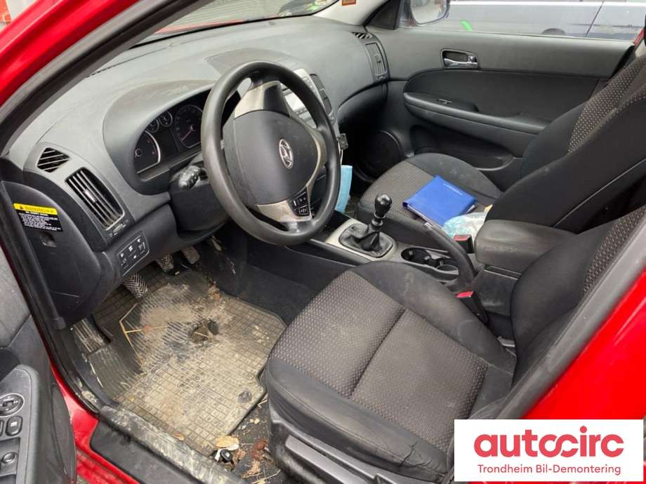 Hyundai i30 2007-2012 (Type I) , Motorkode: D4FB-L, Girkassekode: 