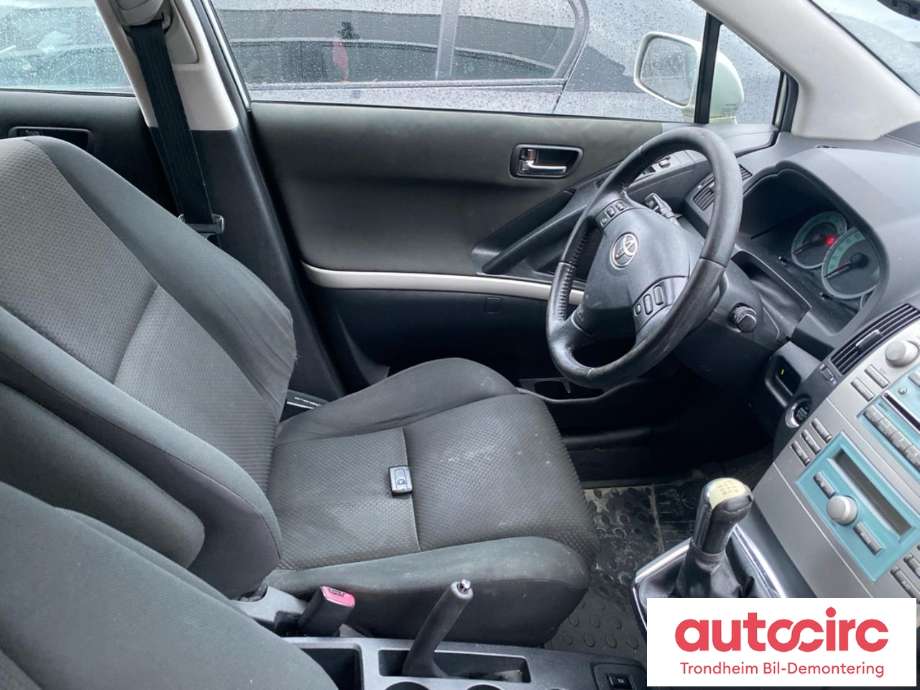 Toyota Verso 2004-2009 (Type II) , Motorkode: 2AD-FTV, Girkassekode: 