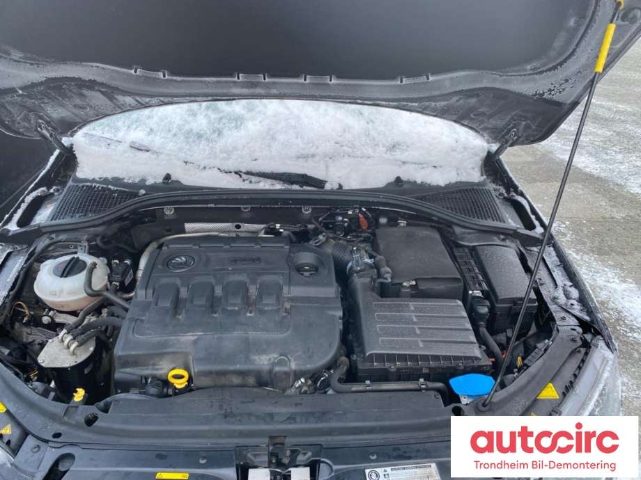 Škoda Octavia 2013-2016 (Type III, Fase 1) , Motorkode: CXXB, Girkassekode: QYB
