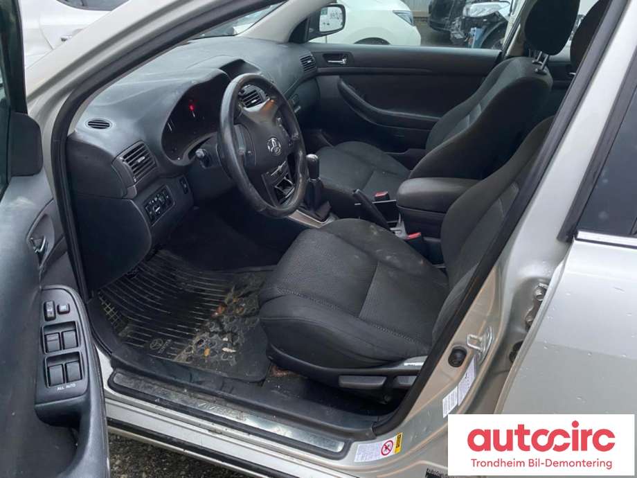 Toyota Avensis 2003-2008 (Type II) , Motorkode: 1ZZ-FE, Girkassekode: ZZT2515F C250|TYPE B