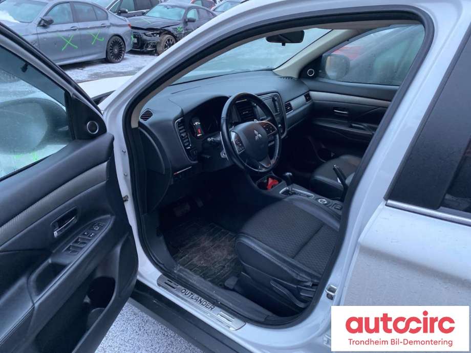 Mitsubishi Outlander 2012-2015 (Type III, Fase 1) , Motorkode: 4N14, Girkassekode: 2700A330