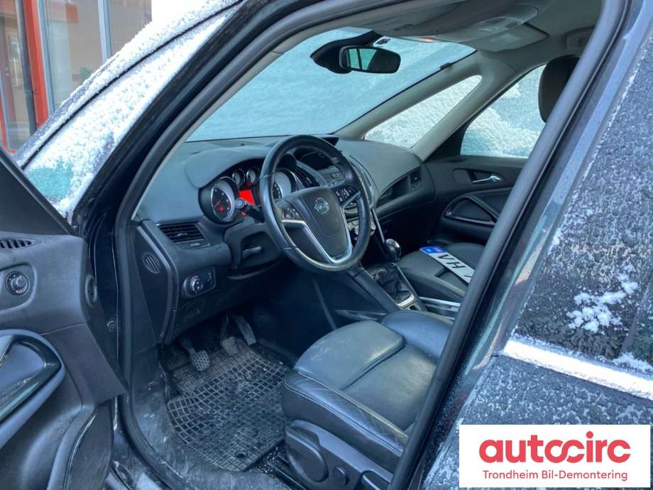 Opel Zafira Tourer 2012-2018 , Motorkode: B16DTH, Girkassekode: MYJ