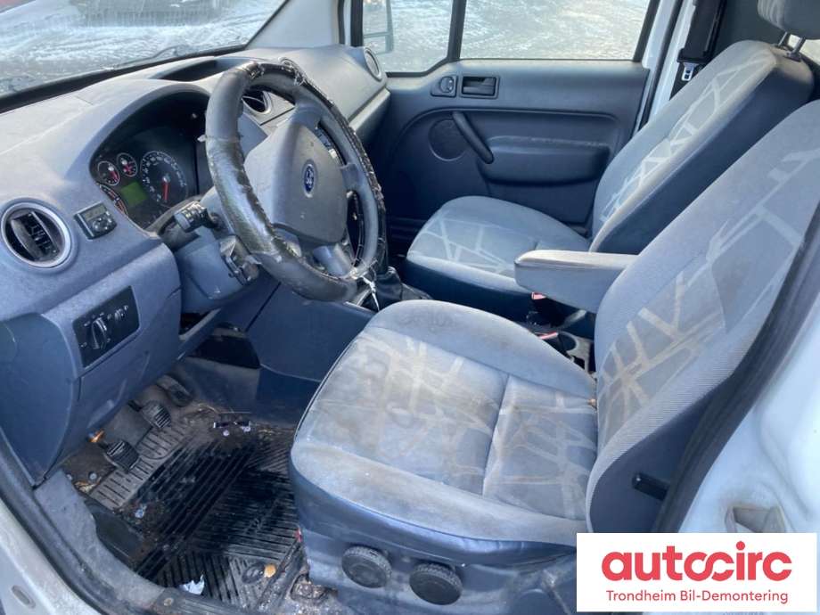 Ford Transit Connect 2009-2013 (Type I, Fase 2) , Motorkode: P7PB, Girkassekode: 2048076