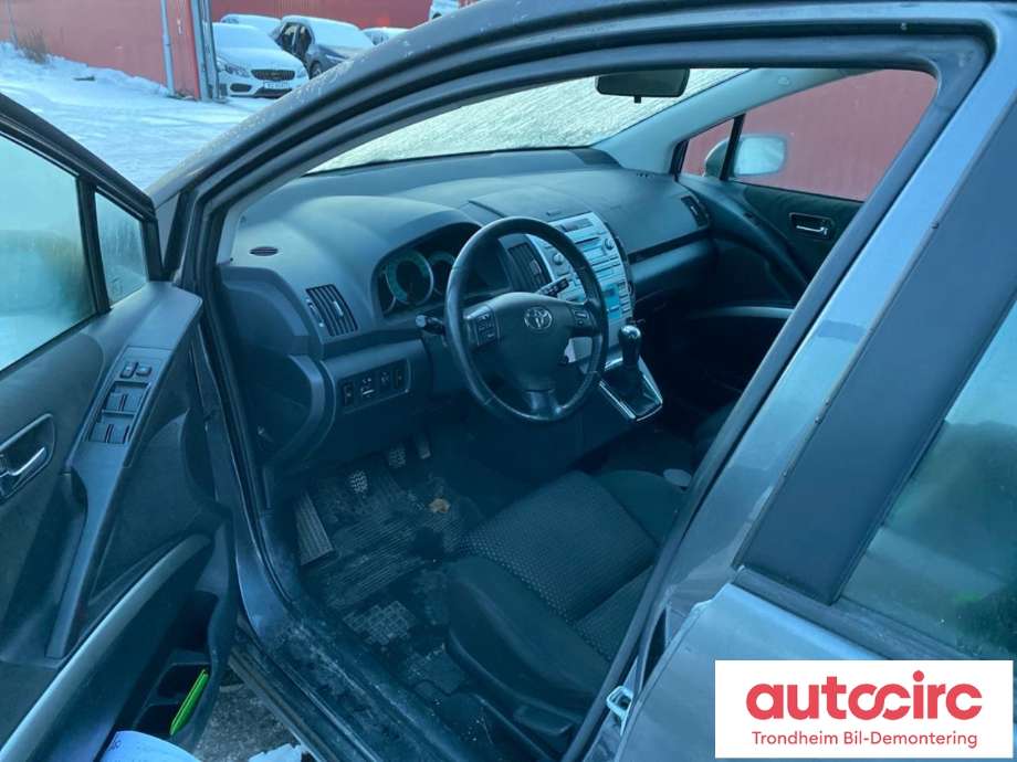 Toyota Verso 2004-2009 (Type II) , Motorkode: 2AD-FTV, Girkassekode: 3030064030