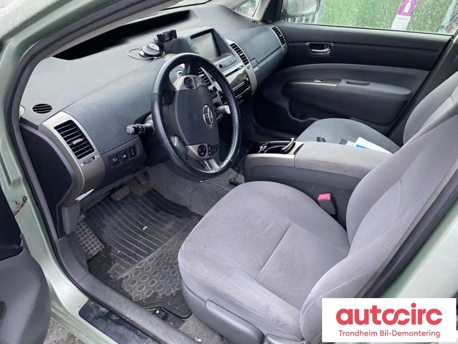 Toyota Prius 2004-2009 (Type II) (COMBI) (COMBI), Motorkode: 1NZ-FXE, Girkassekode: 3090047040