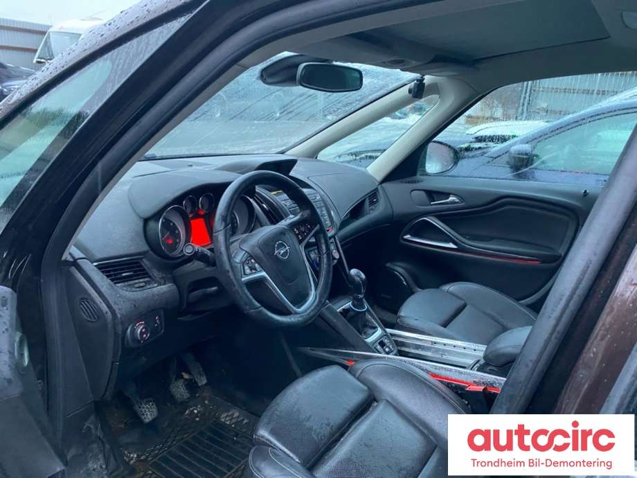 Opel Zafira Tourer 2012-2018 , Motorkode: B16DTH, Girkassekode: MYJ