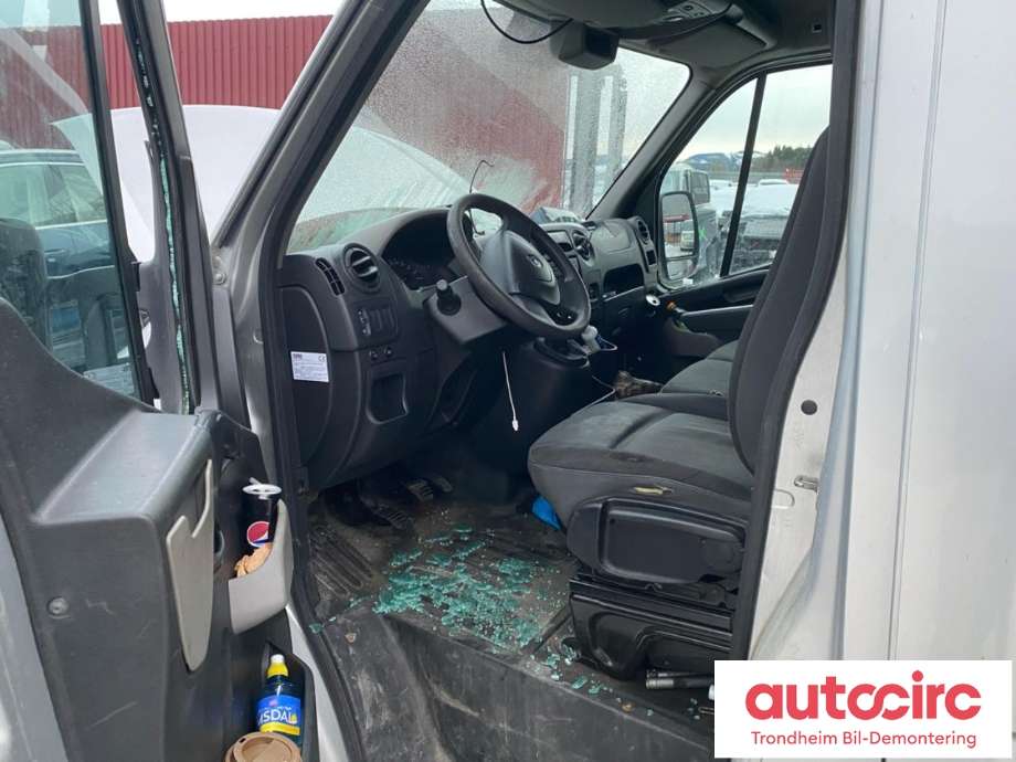 Renault Master 2010-2013 (Type III, Fase 1) , Motorkode: M9T-670, Girkassekode: 