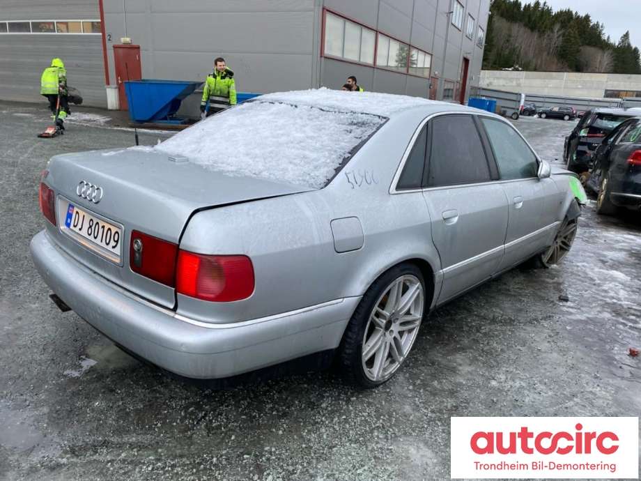 Audi S8 1996-2002 , Motorkode: AQH, Girkassekode: ECY