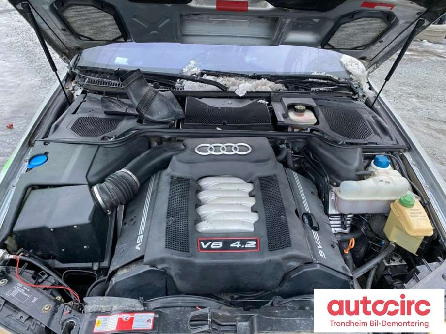 Audi S8 1996-2002 , Motorkode: AQH, Girkassekode: ECY