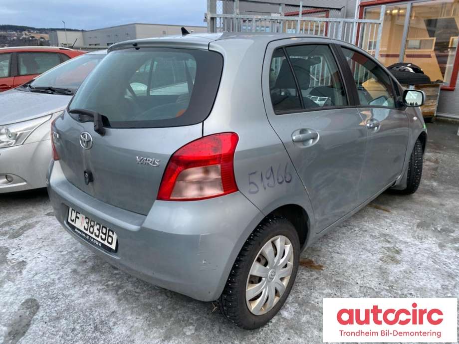 Toyota Yaris 2006-2009 (Type II, Fase 1) , Motorkode: 2SZ-FE, Girkassekode: 3034052040