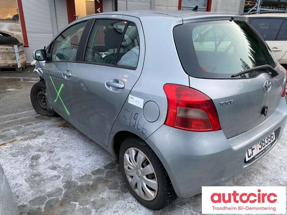 Toyota Yaris 2006-2009 (Type II, Fase 1) , Motorkode: 2SZ-FE, Girkassekode: 3034052040