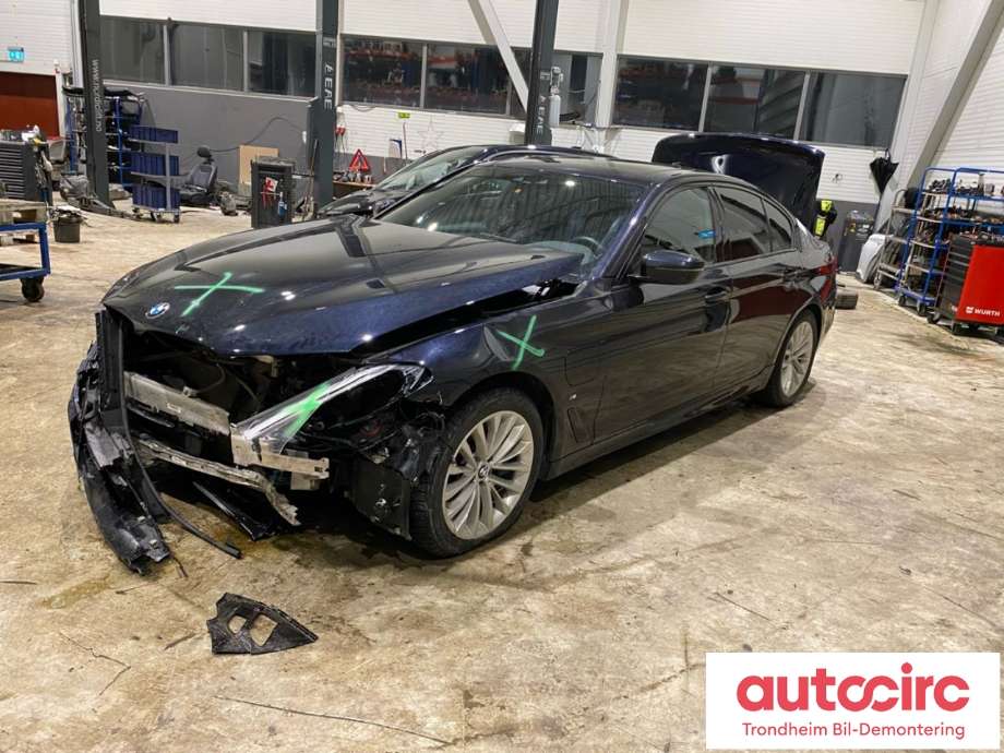 BMW 5-Serie 2017-->> (G30/G31) (G30/G31), Motorkode: B48B20A, Girkassekode: 24009456607