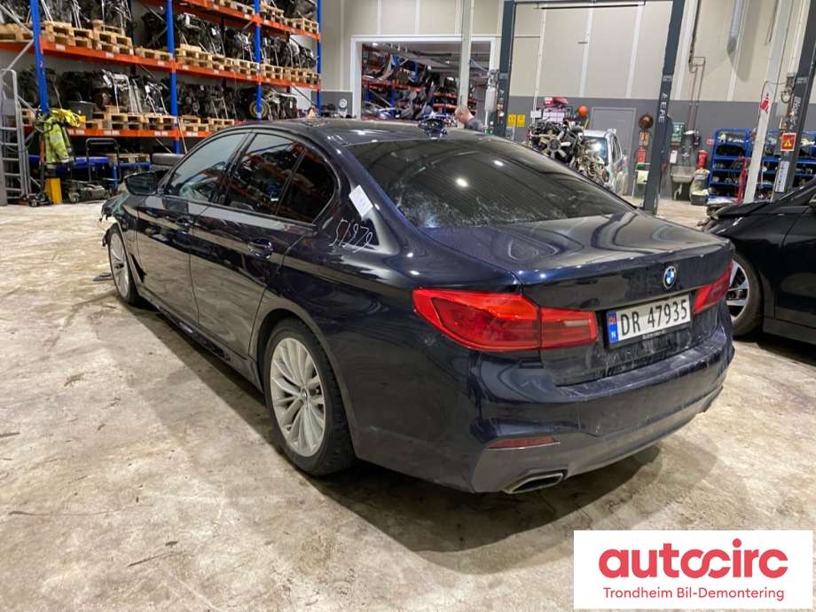 BMW 5-Serie 2017-->> (G30/G31) (G30/G31), Motorkode: B48B20A, Girkassekode: 24009456607