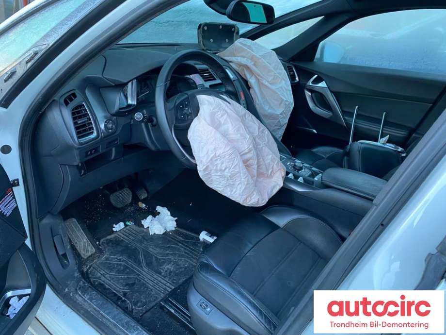 Citroën DS5 2012-2017 , Motorkode: 9HR, Girkassekode: 1608411380