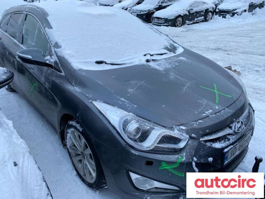 Hyundai i40 2012-2017 , Motorkode: D4FD, Girkassekode: 430003D020