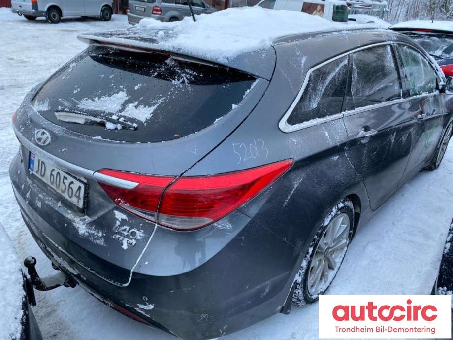 Hyundai i40 2012-2017 , Motorkode: D4FD, Girkassekode: 430003D020