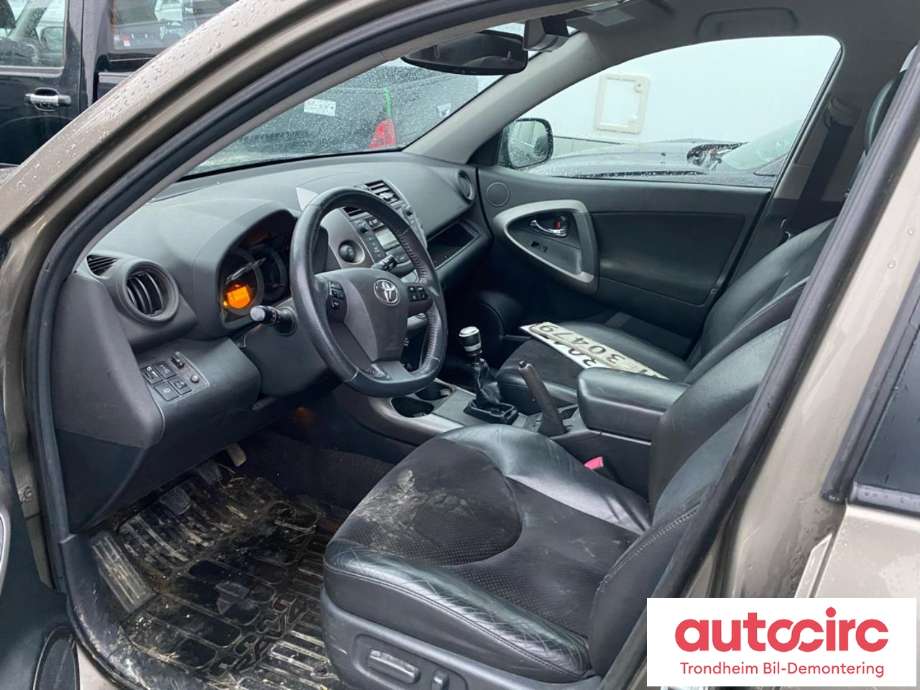 Toyota RAV4 2009-2013 (Type III, Fase 2) , Motorkode: 2AD-FTV, Girkassekode: 3030042200