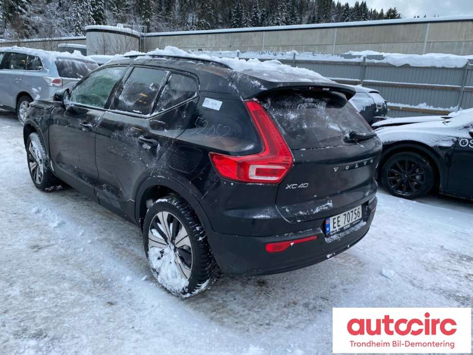 Volvo XC40 2018-2024 , Motorkode: E400V6, Girkassekode: 