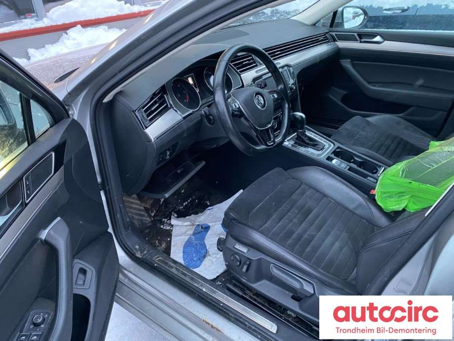 VW Passat 2015-2019 (Fase 1) (B8) (B8), Motorkode: CRLB, Girkassekode: PZN