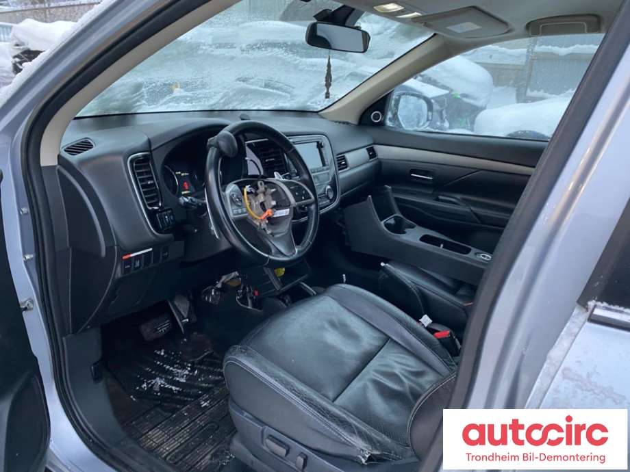 Mitsubishi Outlander 2012-2015 (Type III, Fase 1) , Motorkode: 4N14, Girkassekode: 2700A330