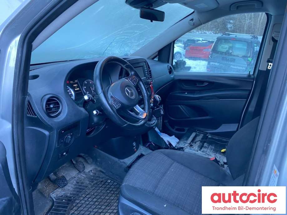 Mercedes Vito 2014-->> (W447) (W447), Motorkode: 651.950, Girkassekode: 711680