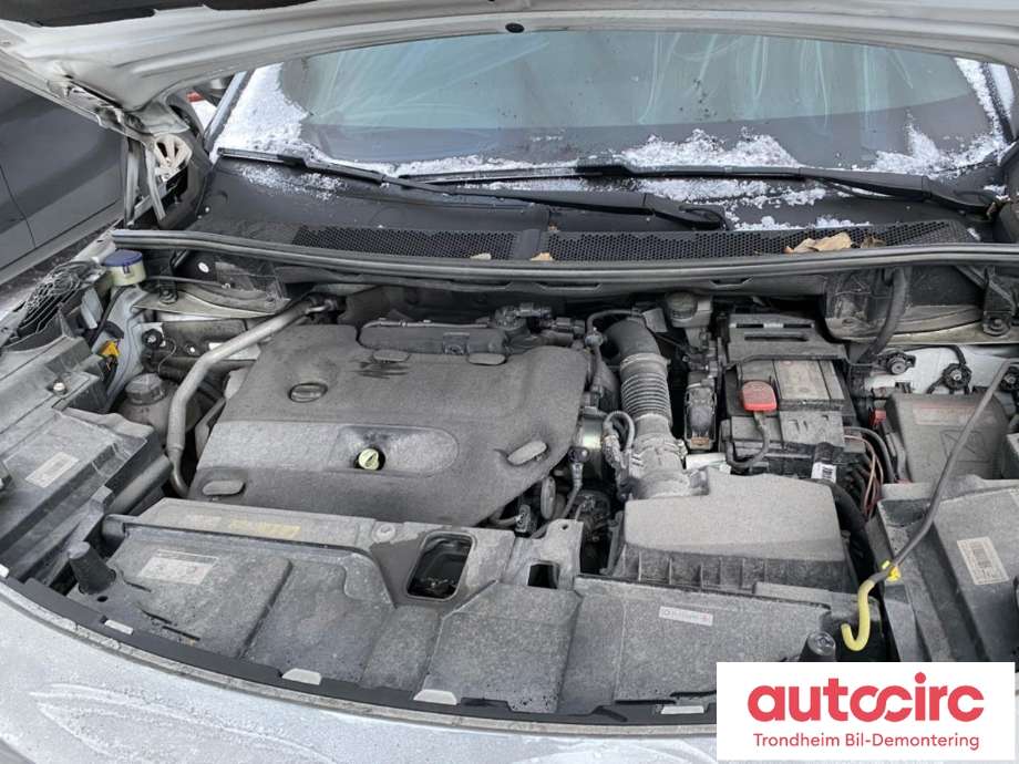 Peugeot 3008 2016-->> (Type II) , Motorkode: AHW, Girkassekode: 9806533180