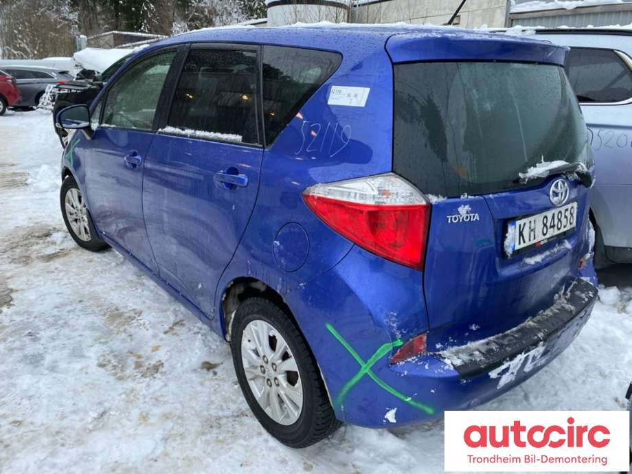 Toyota Verso-S 2011-2015 (COMBI) (COMBI), Motorkode: 1NR-FE, Girkassekode: 3040052230