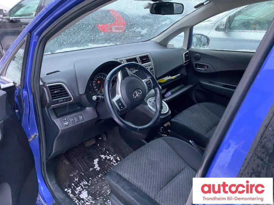Toyota Verso-S 2011-2015 (COMBI) (COMBI), Motorkode: 1NR-FE, Girkassekode: 3040052230
