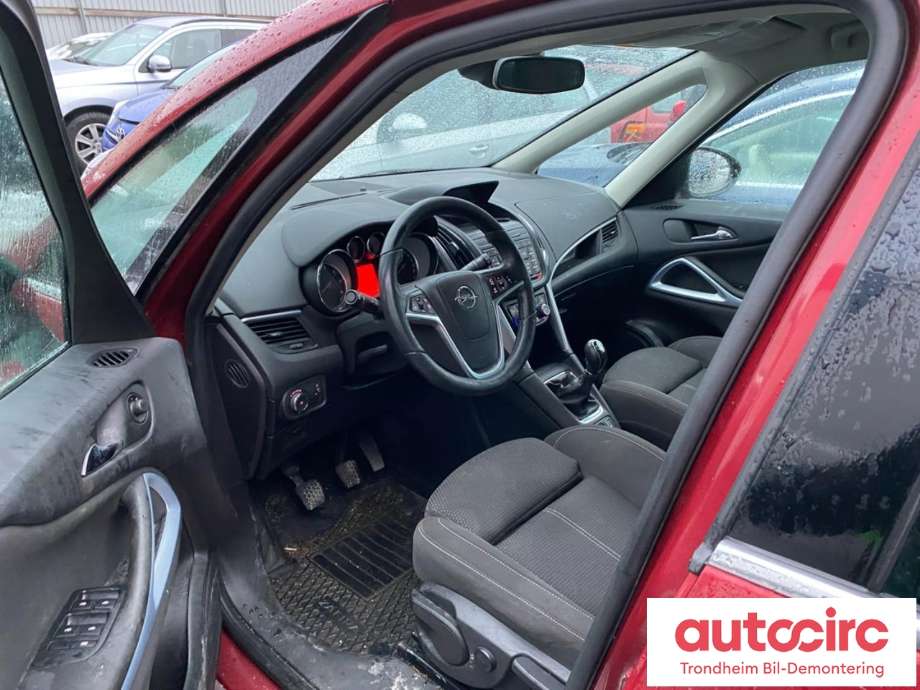 Opel Zafira Tourer 2012-2018 , Motorkode: B16DTH, Girkassekode: MYJ