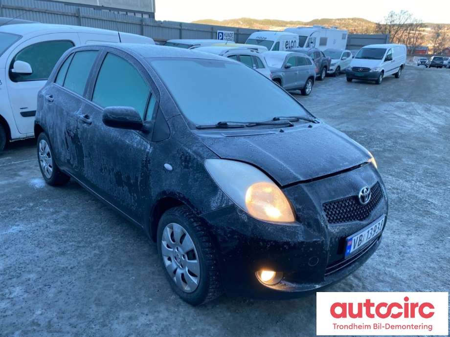 Toyota Yaris 2006-2009 (Type II, Fase 1) , Motorkode: 1KR-FE, Girkassekode: 303000D070