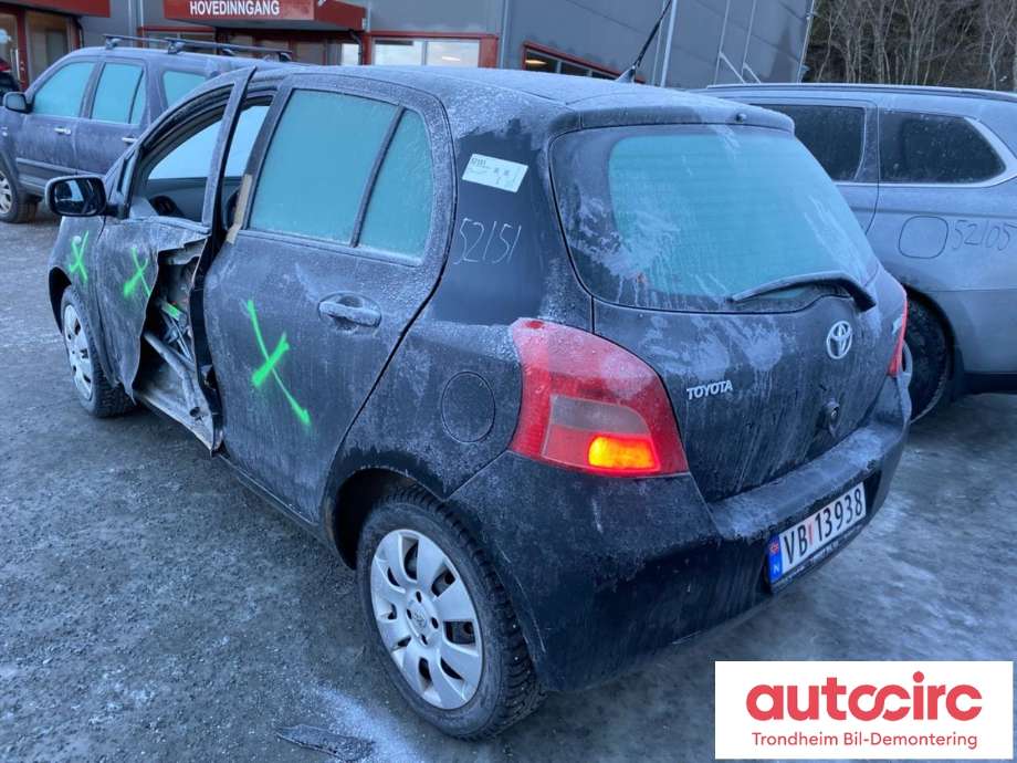 Toyota Yaris 2006-2009 (Type II, Fase 1) , Motorkode: 1KR-FE, Girkassekode: 303000D070