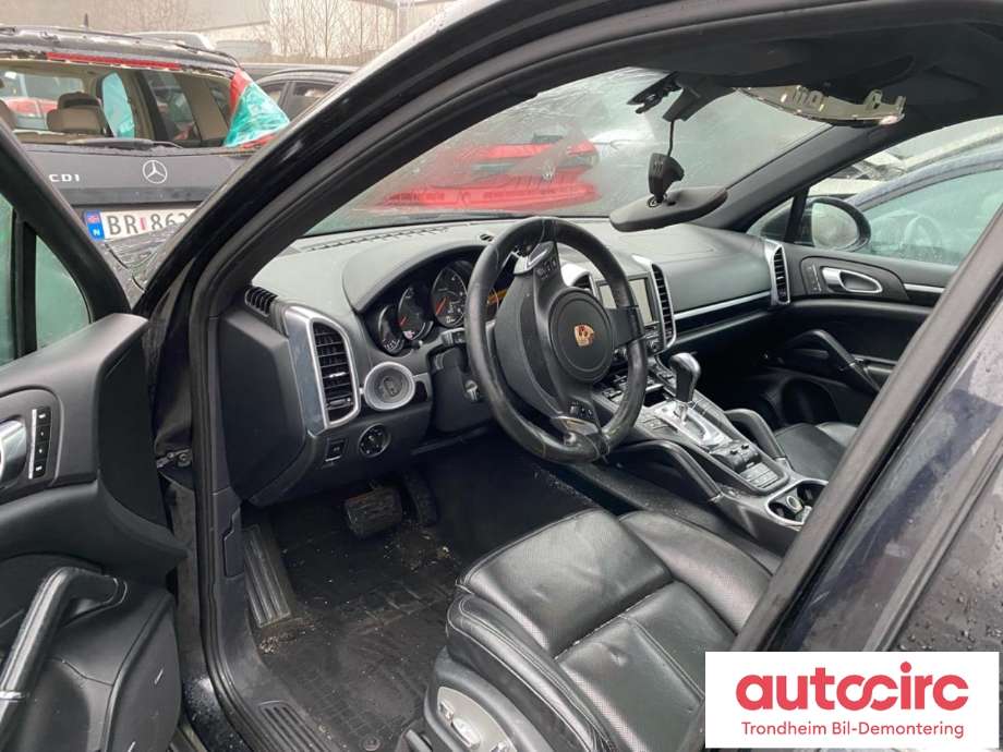 Porsche Cayenne 2010-2017 (92A) (92A), Motorkode: CRCA, Girkassekode: A5904