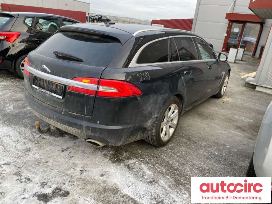 Jaguar XF 2008-2015 (X250) (X250), Motorkode: 224DT, Girkassekode: C2Z13929