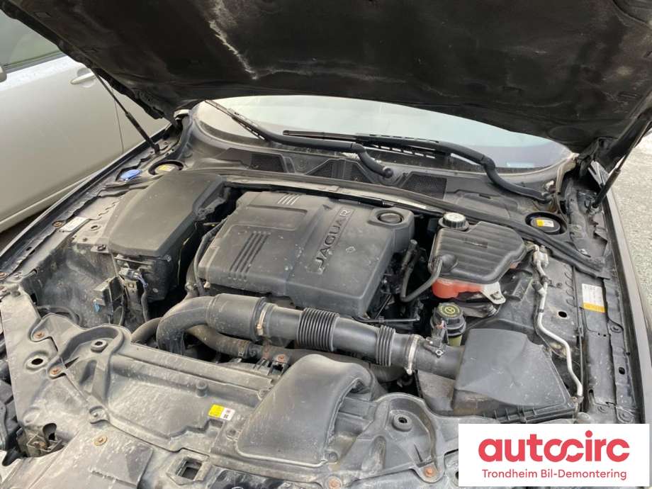 Jaguar XF 2008-2015 (X250) (X250), Motorkode: 224DT, Girkassekode: C2Z13929