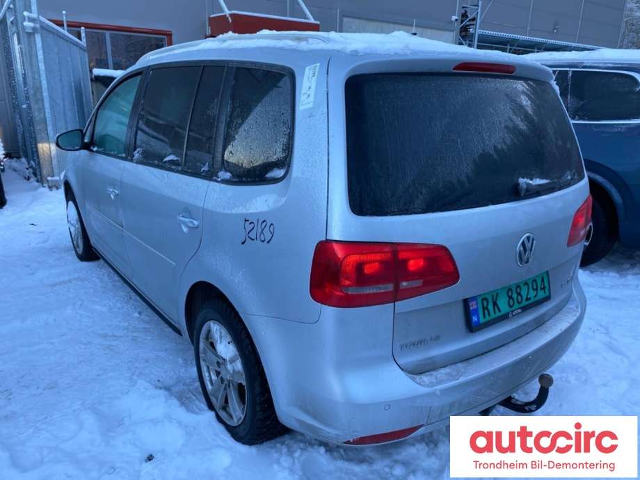 VW Touran 2010-2015 (Type I, Fase 3) , Motorkode: CFJB, Girkassekode: PQK