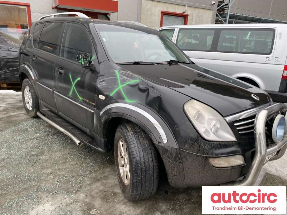SsangYong Rexton 2004-2006 (Fase 2) (Y200) (Y200), Motorkode: D27R-056, Girkassekode: 