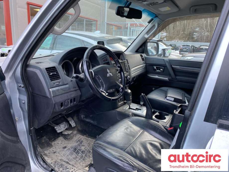 Mitsubishi Pajero 2007-2016 (Type IV, Fase 1) , Motorkode: 4M41, Girkassekode: 2700A130