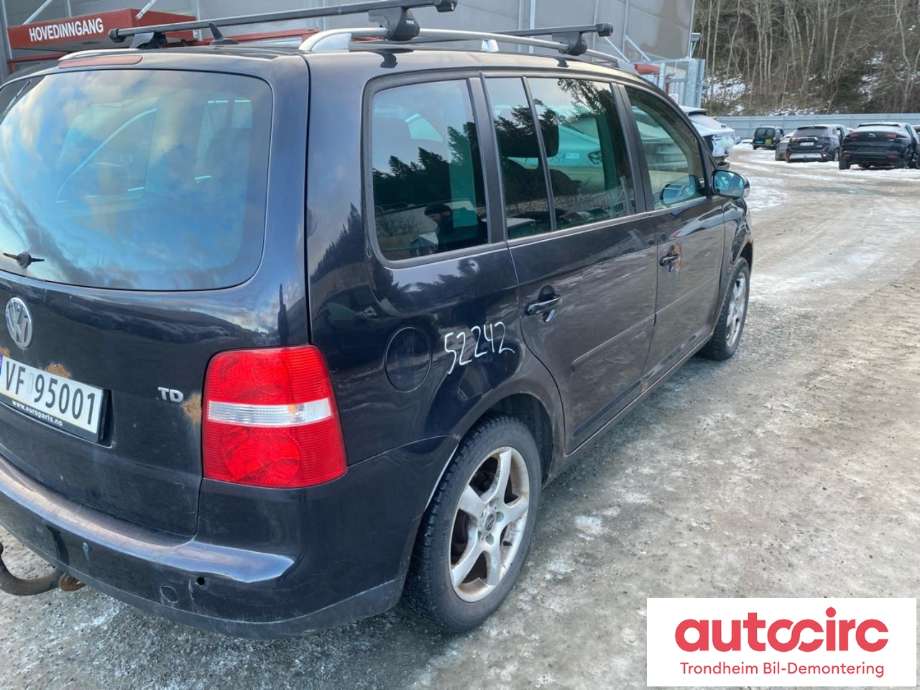 VW Touran 2003-2006 (Type I, Fase 1) , Motorkode: BKC, Girkassekode: GQN