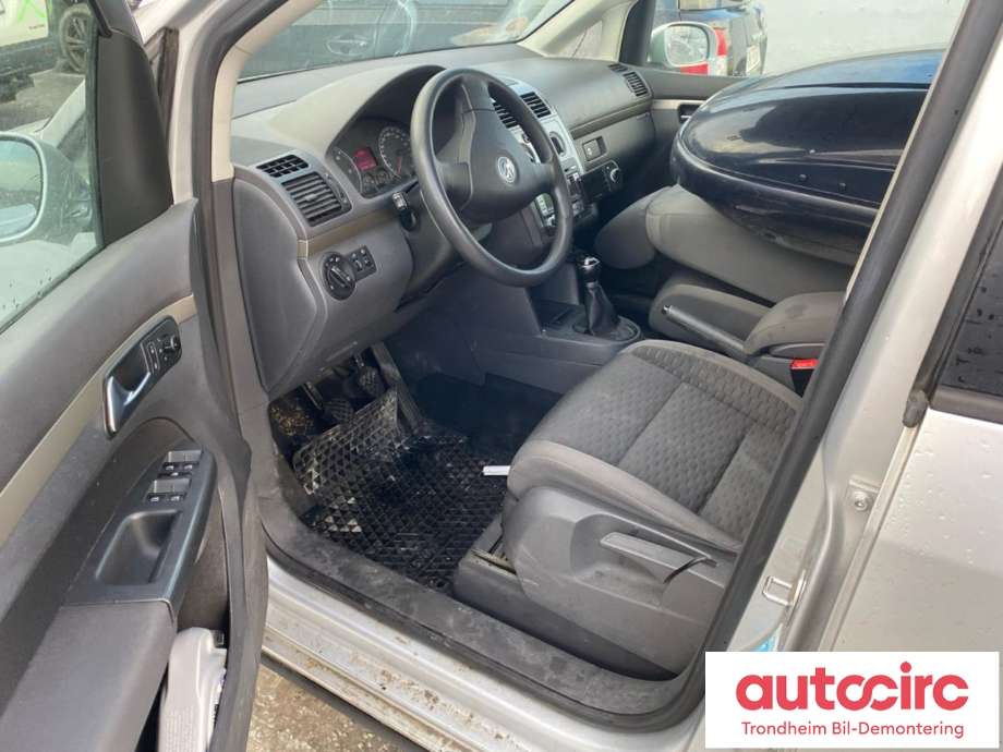 VW Touran 2007-2010 (Type I, Fase 2) , Motorkode: BXE, Girkassekode: JYK