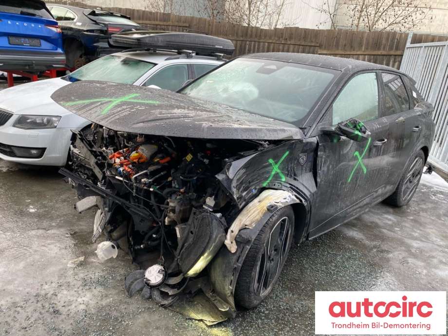Peugeot e-3008 2023-->> , Motorkode: , Girkassekode: 