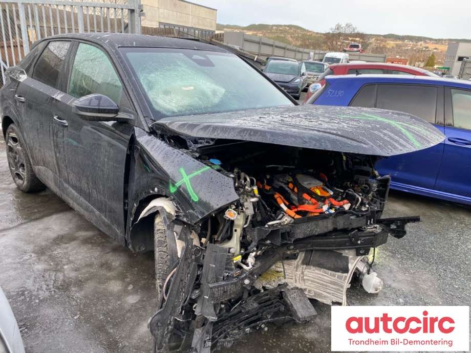 Peugeot e-3008 2023-->> , Motorkode: , Girkassekode: 
