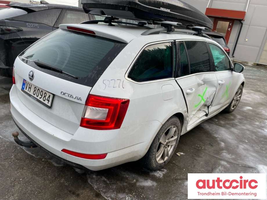 Škoda Octavia 2013-2016 (Type III, Fase 1) , Motorkode: CZDA, Girkassekode: RRF